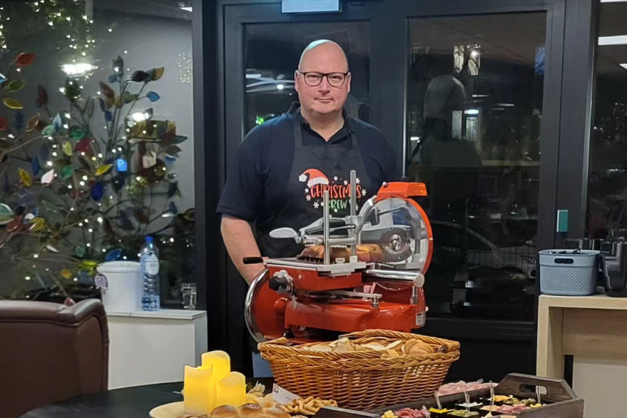 49013465714176566225388366108458035454039514n